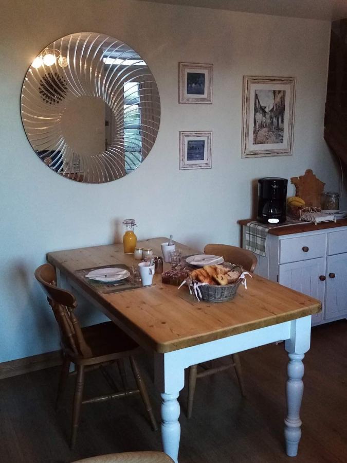 38 Friaudour Bed and Breakfast Saint-Pardoux-lʼOrtigier Eksteriør billede